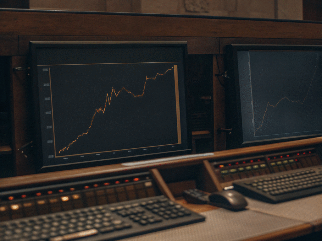 news-headlines-driving-bond-shorting-strategies-traders-screen News headlines driving bond shorting strategies on trader’s screen